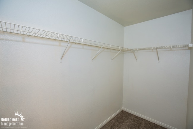 Building Photo - Beautiful 4Bdm 2.5Ba Home in East Las Vegas!