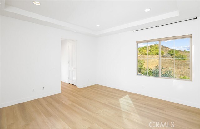 Building Photo - 104 Desert Bloom
