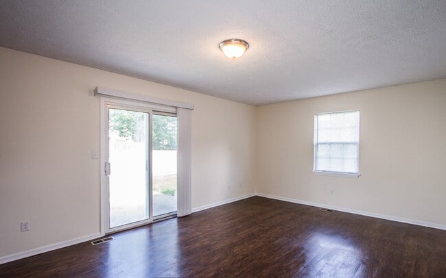 Building Photo - 3281 Cherry Lake Ln