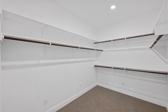 Building Photo - 260 Eagle Mountain Trl