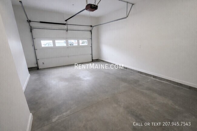 Building Photo - 33 Burleigh Rd