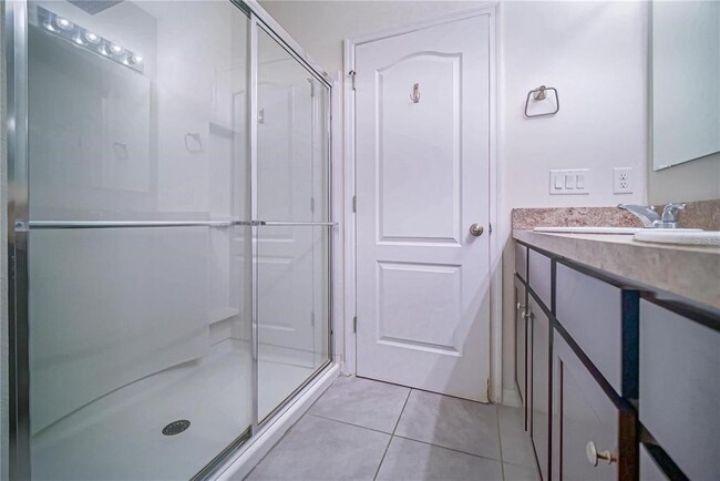 Building Photo - 9039 Alba Ln