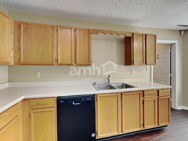 Building Photo - 12154 Brushfield Ln