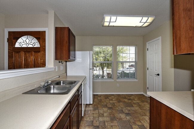 Building Photo - ONE STORY  |  GREAT LOCATION  |  NEAR 1605...