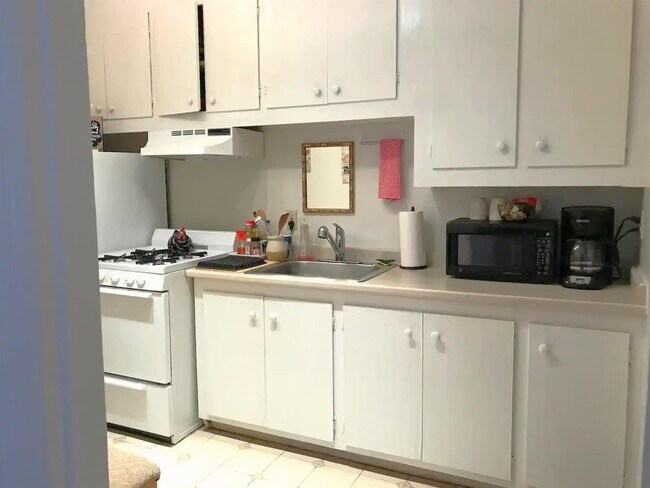 Building Photo - 7 Wendell St