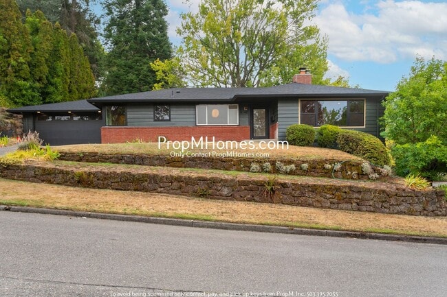 Building Photo - Gorgeous 4 Bedroom Mid-Century Modern in SW!