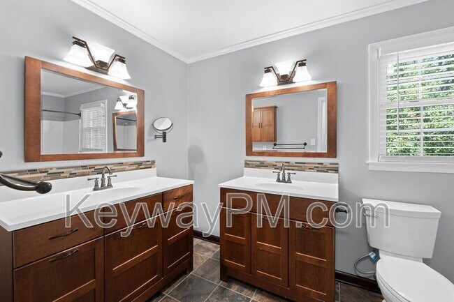 Building Photo - 315 Rabun Valley Ln