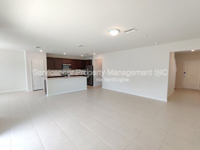 Building Photo - 29916 Marquette Ave