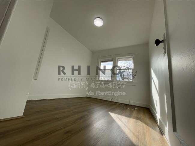 Building Photo - 1144 S 200 E