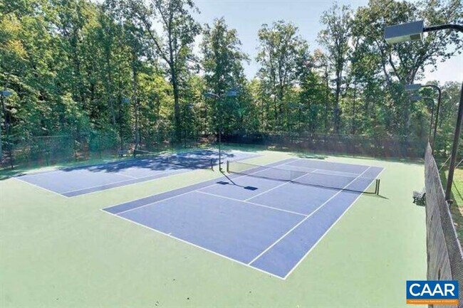 Building Photo - 1150 River Oaks Ln