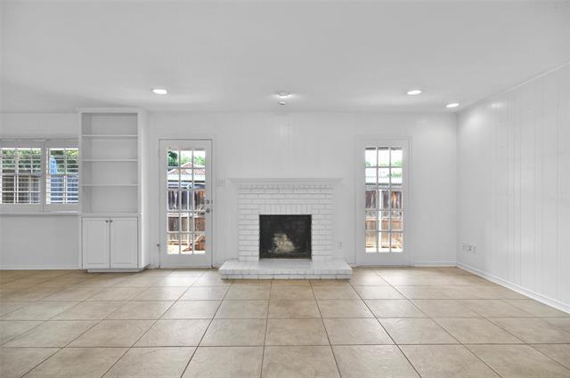 Building Photo - 1375 Roaring Springs Rd