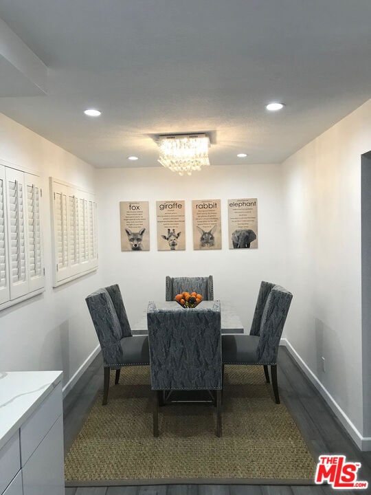 Building Photo - 18210 Oxnard St