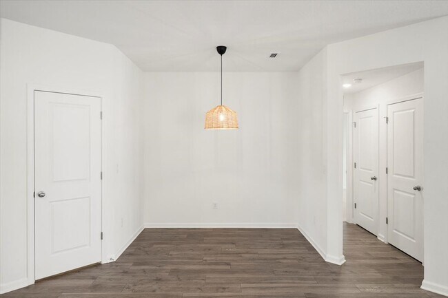 Building Photo - 50 Macon Ct