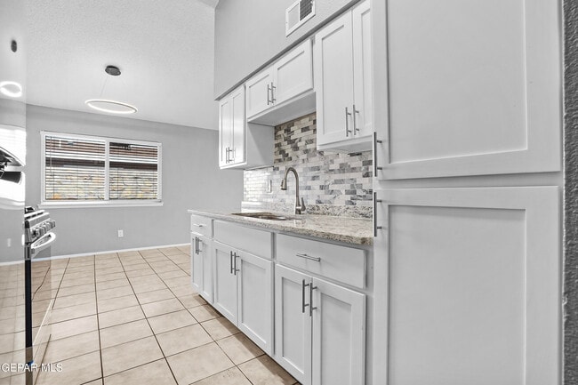 Building Photo - 10748 Georgetown St