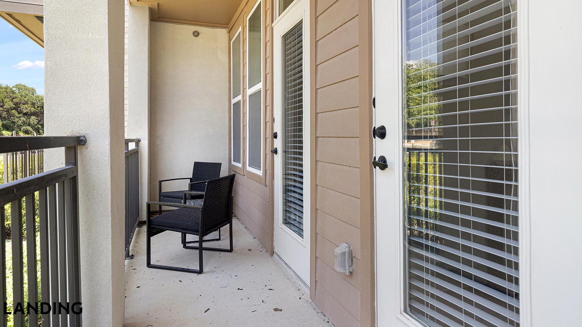 Building Photo - 18111 La Cantera Terrace