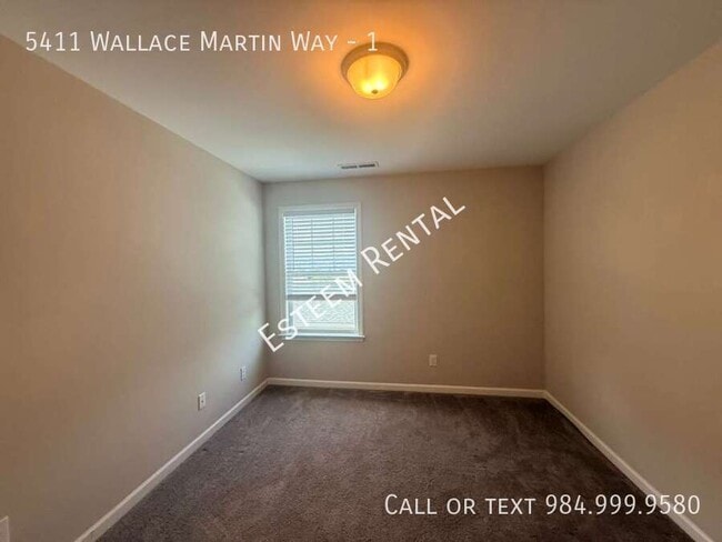 Building Photo - 5411 Wallace Martin Wy