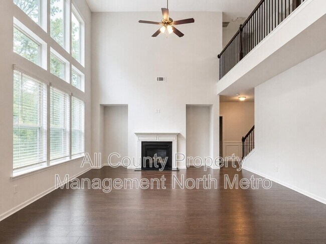 Building Photo - 7880 Brewton Creek Dr