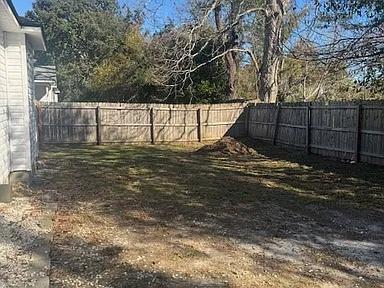 Building Photo - 5275 Branch Point Dr