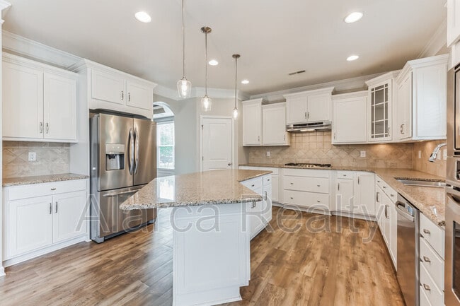 Building Photo - 7419 Canova Ln