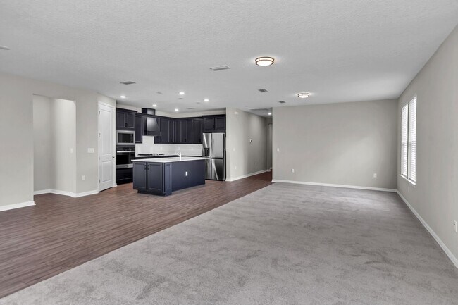 Building Photo - New construction 4/3 on cul-de-sac in cove...