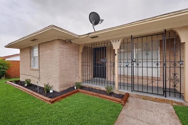 Building Photo - 524 Longridge Dr