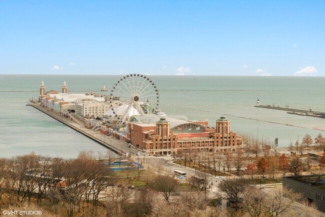 Building Photo - 600 N Lake Shore Dr