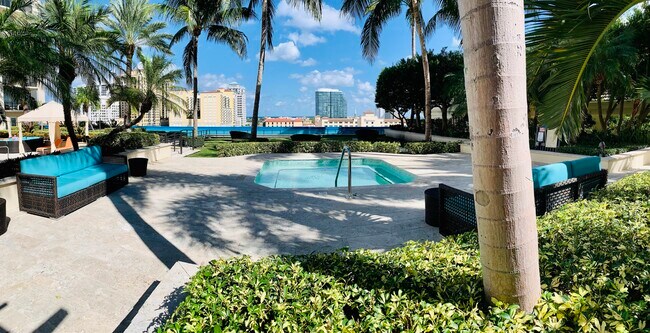 Pool Deck 1 - 550 Okeechobee Blvd