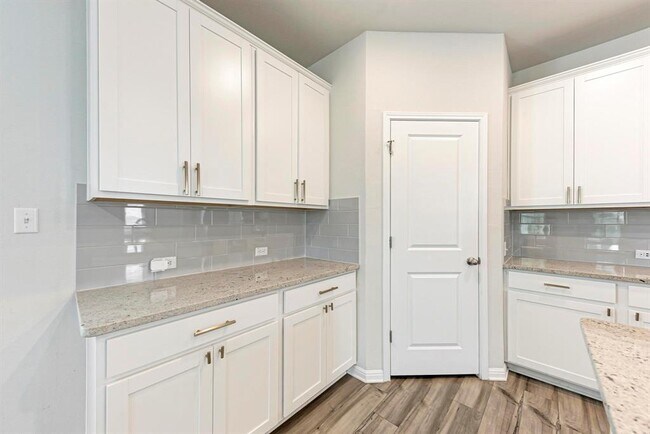 Building Photo - 1021 Lone Peak Wy