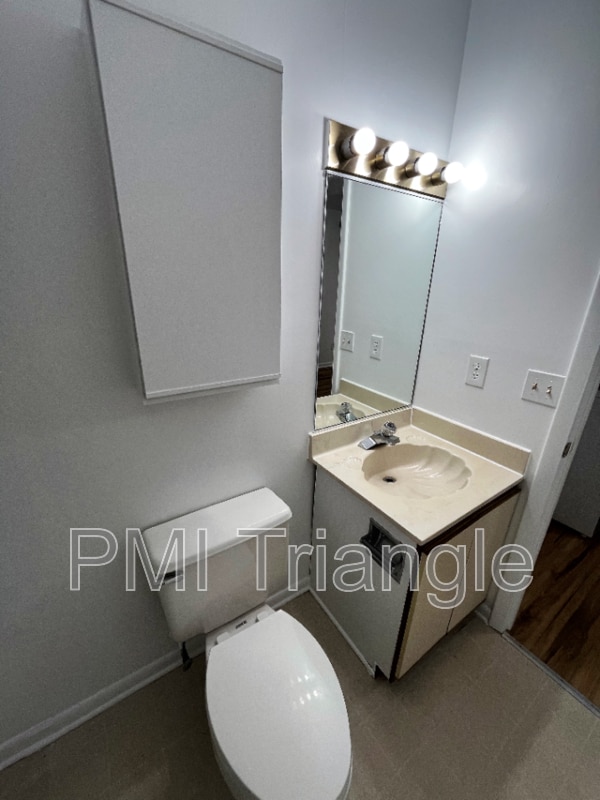 Building Photo - 101 Finley Forest Dr