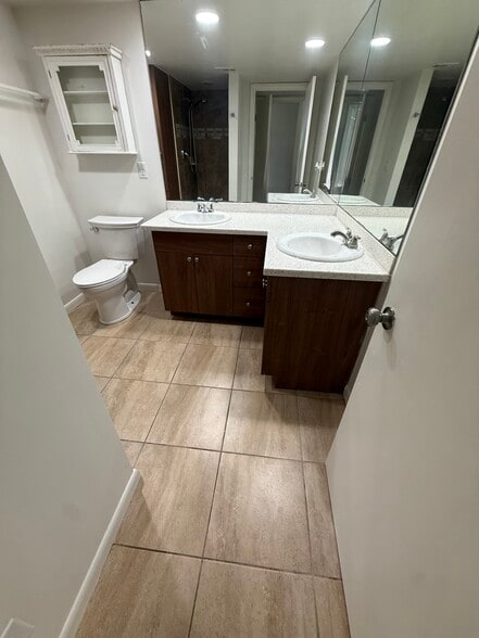 Primary Bathroom - 1840 Maple Ave