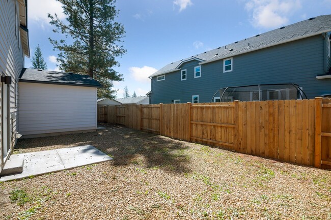 Building Photo - Beautiful 4BR home McKenzie Meadows