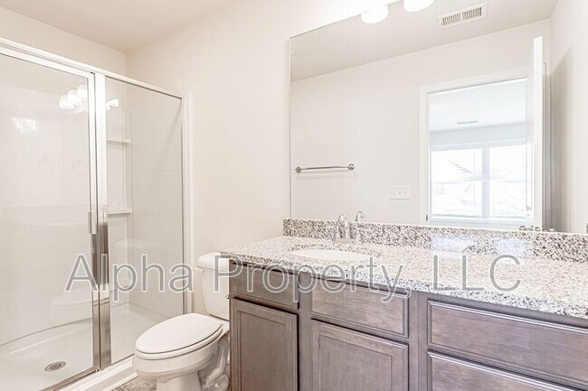 Building Photo - 147 Clingstone Trl