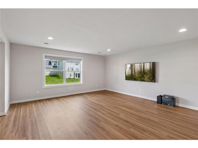Building Photo - 4392 Millstone Dr
