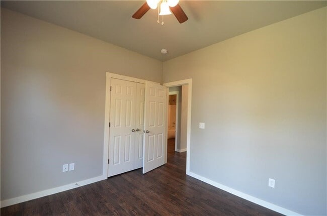 Building Photo - 311 Copper Oaks Dr