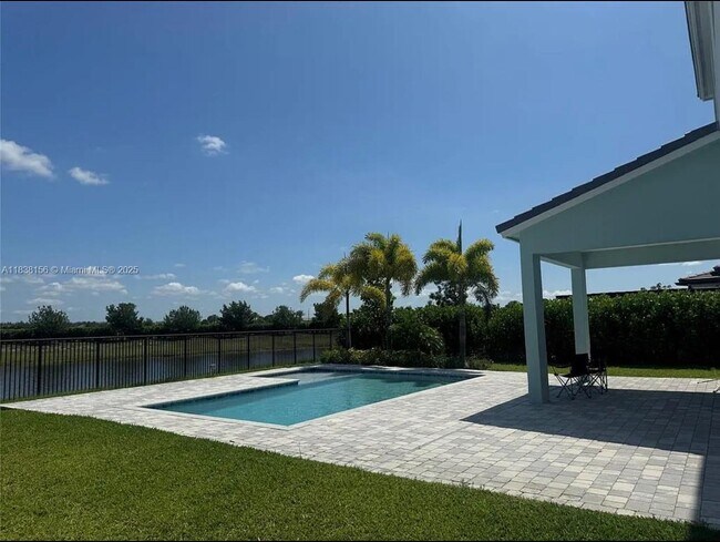Building Photo - 16222 Sea Turtle Pl
