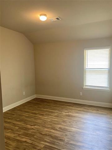 Building Photo - 2258 Templin Ave