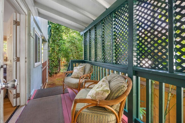 Building Photo - 59-018 Holawa St