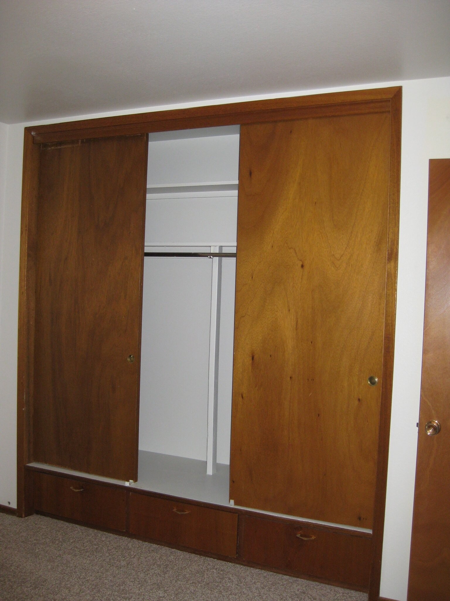 Building Photo - 1105 Hays St
