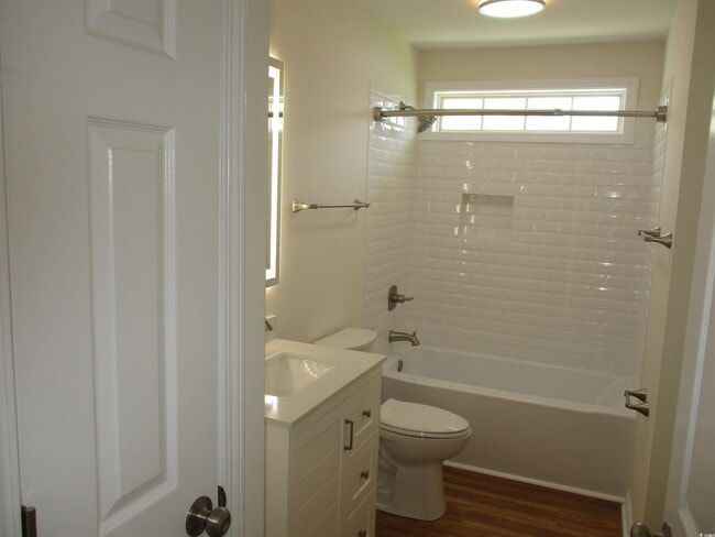 Building Photo - 483 Wallingford Cir