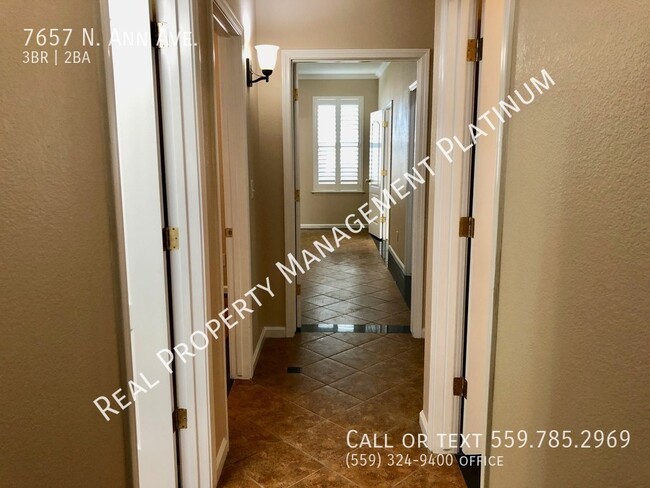 Building Photo - $2,250 Willow & Alluvial 3 Bedroom home - ...
