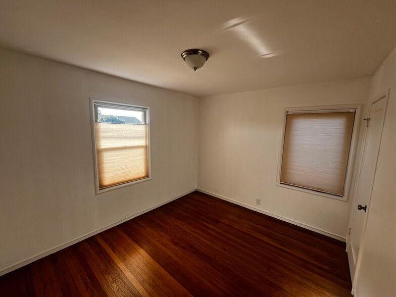 Building Photo - 2727 Gaynor Ave