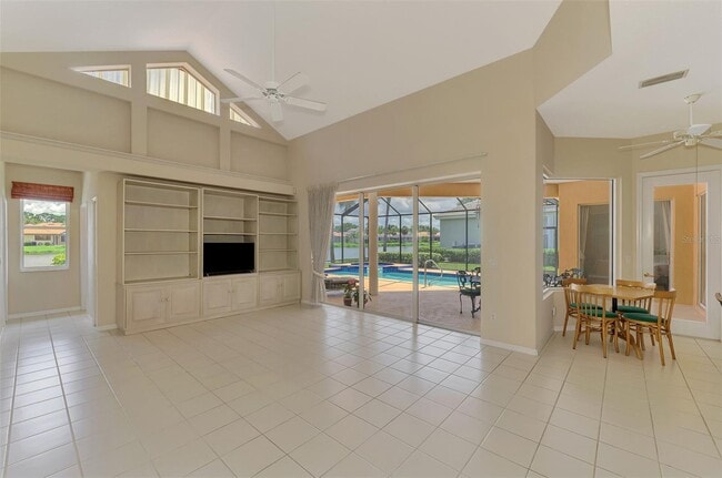 Building Photo - 4957 Sabal Lake Cir
