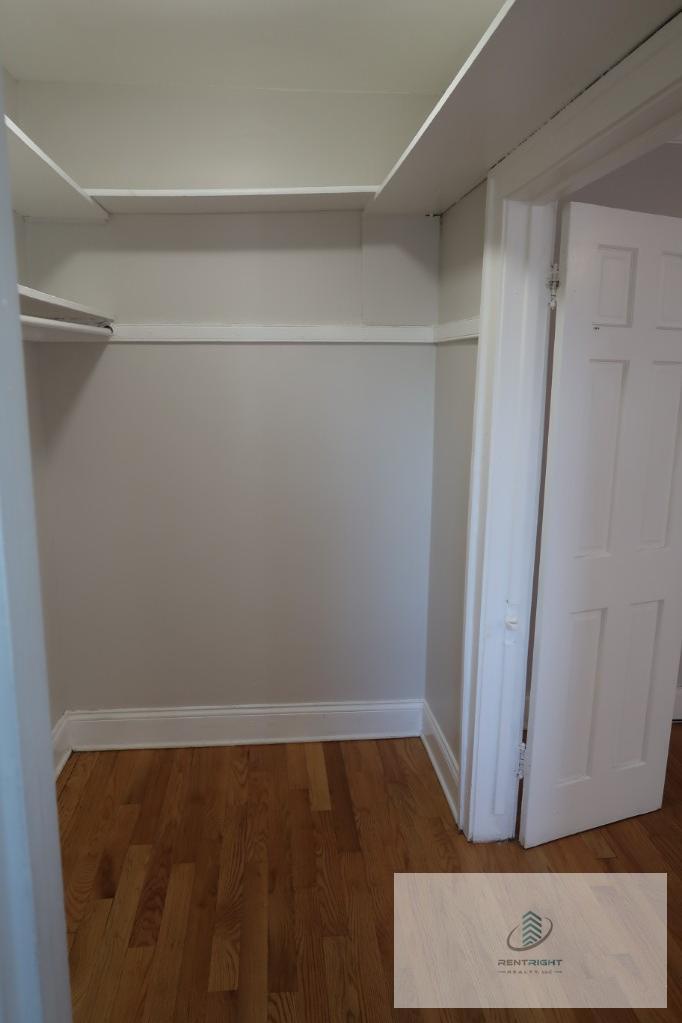 Building Photo - 4477 N Elston Ave