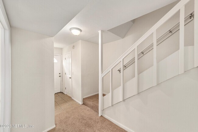 Building Photo - 501 SW 75th St