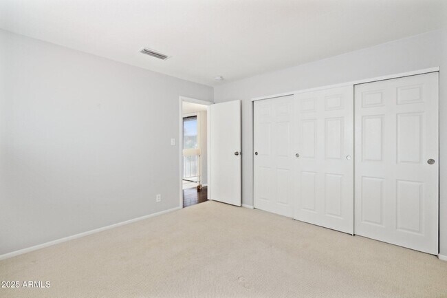Building Photo - 5601 N 79th St