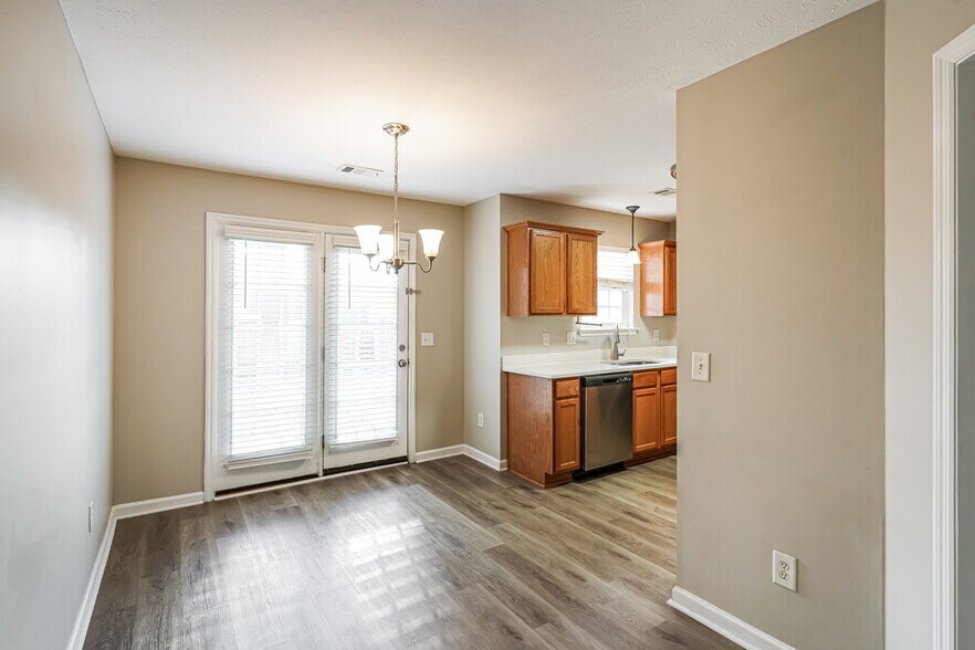 Building Photo - 820 Thomas Bay Ct