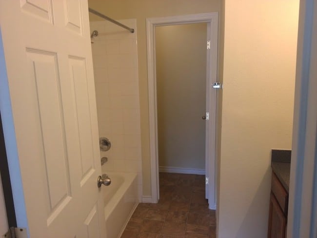 Bathroom - 11855 Dashwood Dr