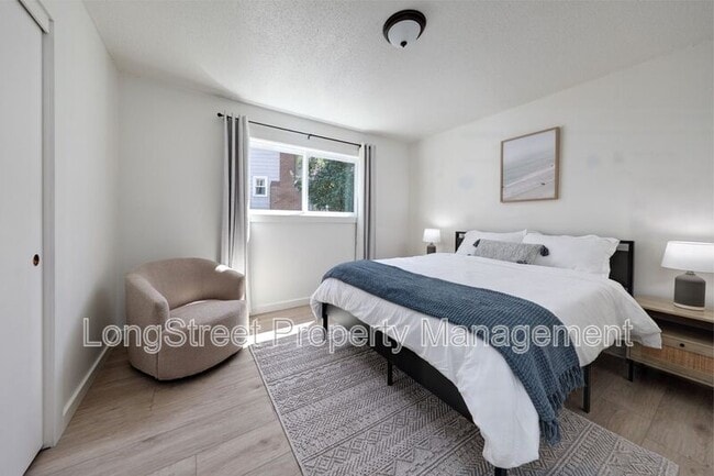 Building Photo - 11380 SW Greenburg Rd