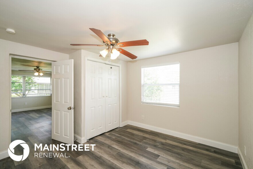 Building Photo - 3626 Bluebell Ln