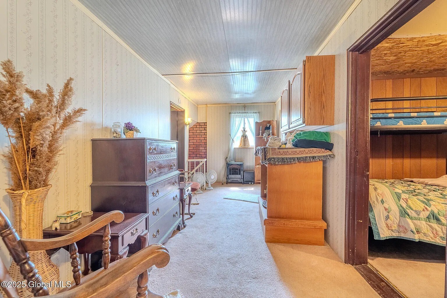 Building Photo - 2 Front St